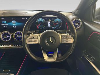 Mercedes-Benz GLB 2.0 GLB220d AMG Line (Premium) SUV 5dr Diesel 8G-DCT 4MATIC Euro