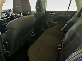 Skoda Kamiq 1.0 TSI SE Drive SUV 5dr Petrol Manual Euro 6 (s/s) (95 ps)