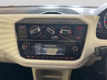 Volkswagen up! 1.0 up! beats Hatchback 5dr Petrol ASG Euro 6 (s/s) (60 ps)