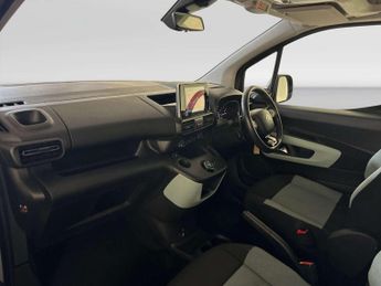 Citroen Berlingo 1.5 BlueHDi Feel M MPV 5dr Diesel EAT Euro 6 (s/s) (130 ps)