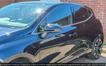 Renault Clio 1.6 E-TECH techno Hatchback 5dr Petrol Hybrid Auto Euro 6 (s/s) 