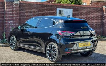 Renault Clio 1.6 E-TECH techno Hatchback 5dr Petrol Hybrid Auto Euro 6 (s/s) 