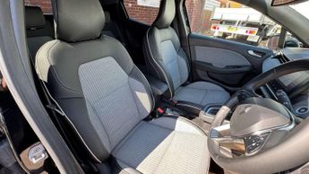 Renault Clio 1.6 E-TECH techno Hatchback 5dr Petrol Hybrid Auto Euro 6 (s/s) 