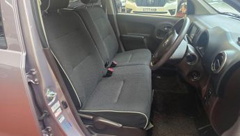 Toyota Yaris 1.0 automatic petrol ULEZ free low mile