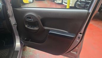 Toyota Yaris 1.0 automatic petrol ULEZ free low mile
