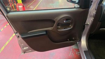 Toyota Yaris 1.0 automatic petrol ULEZ free low mile