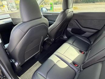 Tesla Model Y (Dual Motor) Performance SUV 5dr Electric Auto 4WDE (426 bhp)