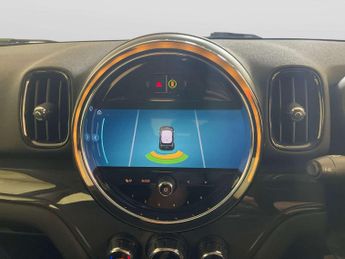 MINI Countryman 1.5 Cooper Classic SUV 5dr Petrol Steptronic Euro 6 (s/s) (136 p