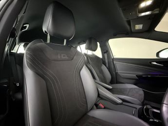 Volkswagen ID.4 Pure 52kWh Life Edition Auto 5dr