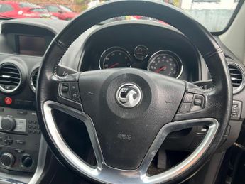 Vauxhall Antara 2.2 CDTi Exclusiv 2WD Euro 5 (s/s) 5dr