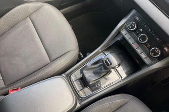 SKODA Karoq 1.5 TSI SE Drive 5dr DSG
