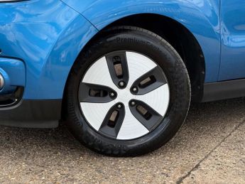 Kia Soul 27kWh EV Auto 5dr