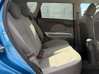 Kia Soul 27kWh EV Auto 5dr