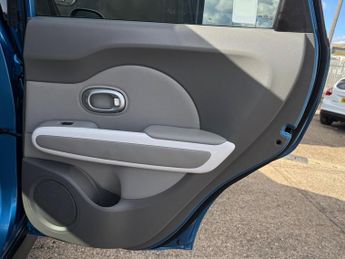 Kia Soul 27kWh EV Auto 5dr