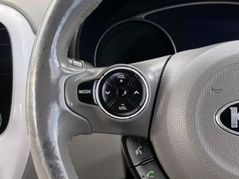 Kia Soul 27kWh EV Auto 5dr