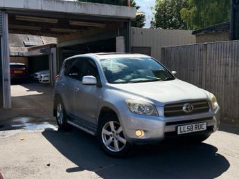 Toyota RAV4 2.0 XT-R 4WD 5dr
