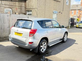 Toyota RAV4 2.0 XT-R 4WD 5dr