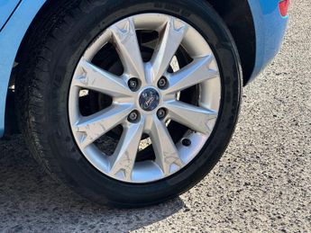 Ford Fiesta 1.4 Zetec 5dr