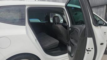 Vauxhall Zafira Tourer 1.4i Turbo SRi Auto Euro 6 5dr
