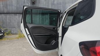Vauxhall Zafira Tourer 1.4i Turbo SRi Auto Euro 6 5dr