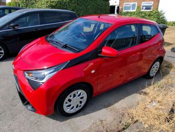 Toyota AYGO 1.0 VVT-i x-play Euro 6 5dr