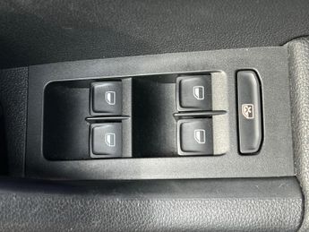 Skoda Octavia 1.6 TDI Elegance DSG Euro 5 (s/s) 5dr