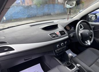 Renault Megane 1.6 16V Dynamique Euro 5 5dr