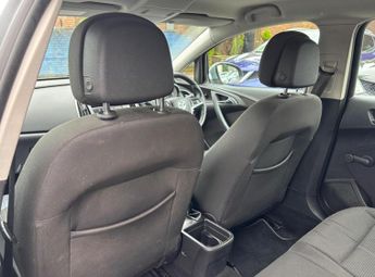 Vauxhall Astra 1.7 CDTi ecoFLEX Tech Line Euro 5 (s/s) 5dr