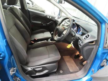 Ford Fiesta 1.0T EcoBoost Zetec Euro 5 (s/s) 5dr