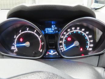 Ford Fiesta 1.0T EcoBoost Zetec Euro 5 (s/s) 5dr