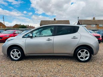 Nissan Leaf 24kWh Acenta Auto 5dr