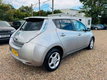 Nissan Leaf 24kWh Acenta Auto 5dr