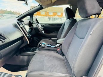 Nissan Leaf 24kWh Acenta Auto 5dr