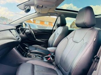 Vauxhall Grandland X 1.2 Turbo Elite Nav Auto Euro 6 (s/s) 5dr