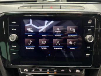 Volkswagen Passat 2.0 TSI R-Line DSG Euro 6 (s/s) 5dr