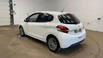 Peugeot 208 1.2 PureTech Allure Euro 6 5dr