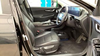 Kia EV6 77.4kWh Air Hatchback 5dr Electric Auto (225 bhp)