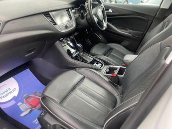 Vauxhall Grandland X 2.0 Turbo D BlueInjection Ultimate SUV 5dr Diesel Auto Euro 6 (s