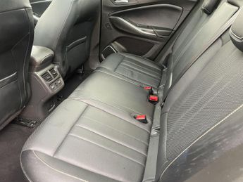Vauxhall Grandland X 2.0 Turbo D BlueInjection Ultimate SUV 5dr Diesel Auto Euro 6 (s