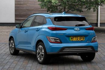 Hyundai Kona 64kWh Premium SUV 5dr Electric Auto (10.5kW Charger) (204 ps)