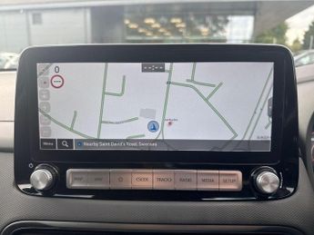 Hyundai Kona 64kWh Premium SUV 5dr Electric Auto (10.5kW Charger) (204 ps)
