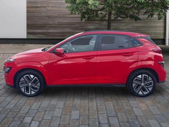 Hyundai Kona 64kWh Premium SUV 5dr Electric Auto (10.5kW Charger) (204 ps)