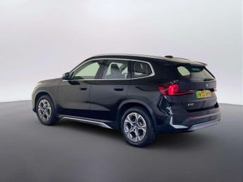 BMW iX1 30 66.5kWh xLine SUV 5dr Electric Auto xDrive (11kW Charger) (31