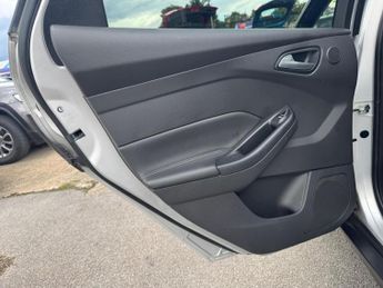 Ford Focus 1.5 TDCi Titanium X Powershift Euro 6 (s/s) 5dr