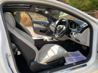 Mercedes-Benz C Class 2.1 C250 CDI BlueEfficiency AMG Sport G-Tronic+ Euro 5 (s/s) 2dr