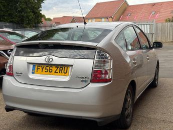 Toyota Prius 1.5 T Spirit CVT 5dr
