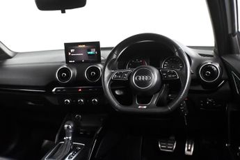 Audi Q2 1.5 TFSI CoD 35 Black Edition S Tronic Euro 6 (s/s) 5dr
