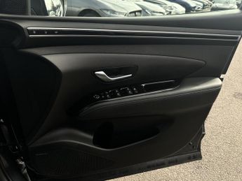 Hyundai Tucson ULTIMATE TGDI PHEV 4X4A