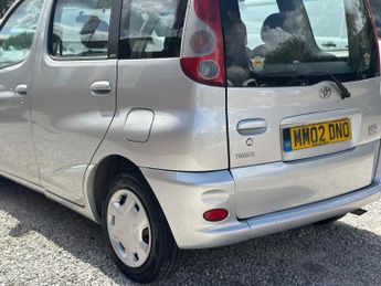 Toyota Yaris Verso 1.3 VVT-i Verso GS 5dr