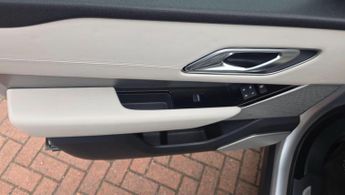 Land Rover Range Rover Velar 2.0 D240 R-Dynamic HSE Auto 4WD Euro 6 (s/s) 5dr